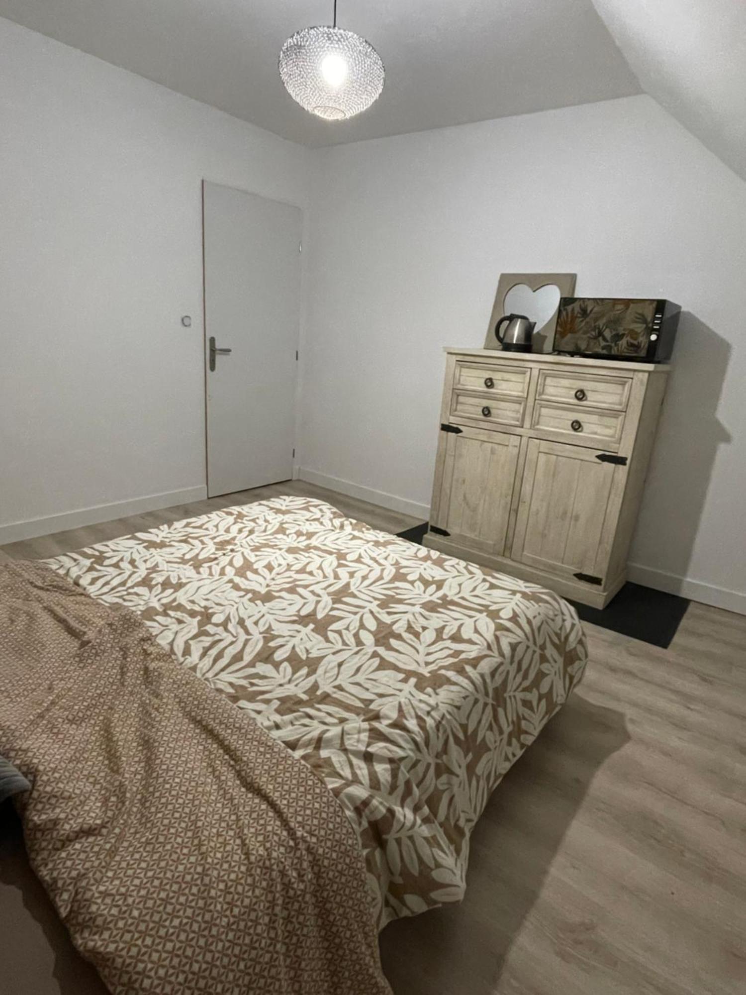 ミュジヤック Chambre La Taniere !!!Heure De Depart 7H20 En Semaine!!!ゲストハウス エクステリア 写真
